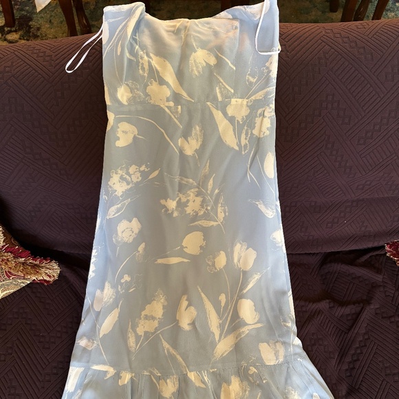 Reformation Arta Strapless Dress, size 6 - Picture 5 of 9